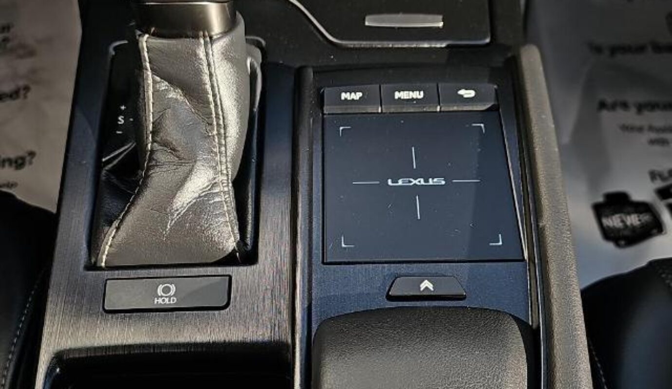 2021 Lexus ES