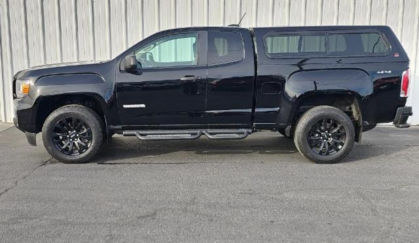 2021 GMC Canyon Elevation Standard