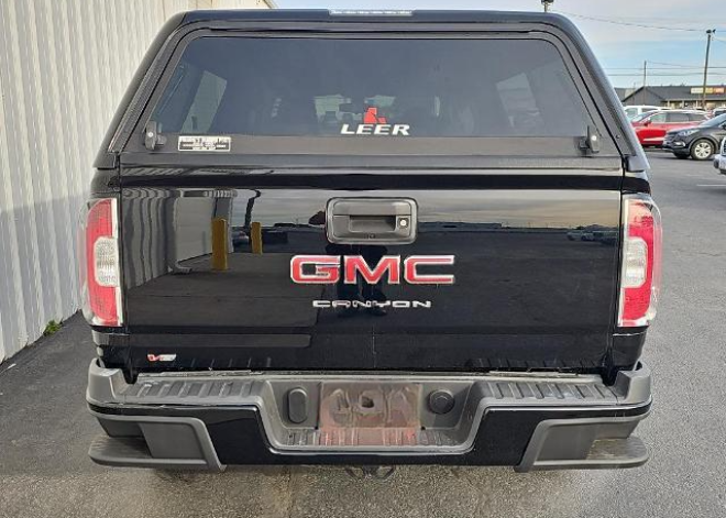 2021 GMC Canyon Elevation Standard